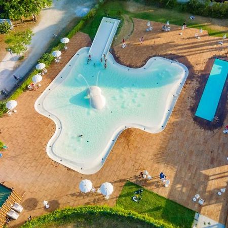 Vacanceselect Mobil Homes - Camping Pineta Sul Mare Camping Village Чезенатико Екстериор снимка