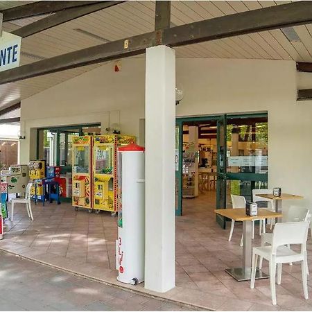 Vacanceselect Mobil Homes - Camping Pineta Sul Mare Camping Village Чезенатико Екстериор снимка