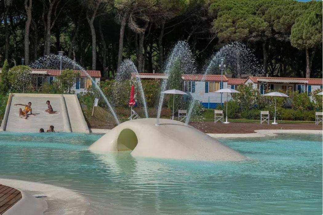 Vacanceselect Mobil Homes - Camping Pineta Sul Mare Camping Village Чезенатико Екстериор снимка