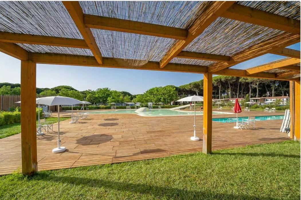 Vacanceselect Mobil Homes - Camping Pineta Sul Mare Camping Village Чезенатико Екстериор снимка